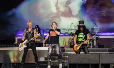 Guns N’ Roses se apresenta no dia 12 de abril de 2026 no Estádio Kleber Andrade