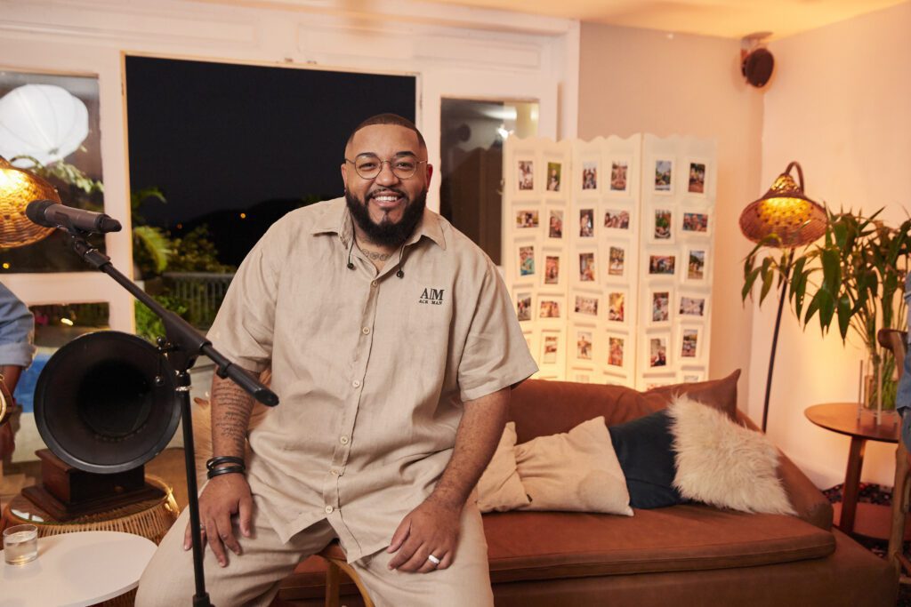 Samba Summer: Tiee em Vitória com o show "Samba Pro Meu Povo"