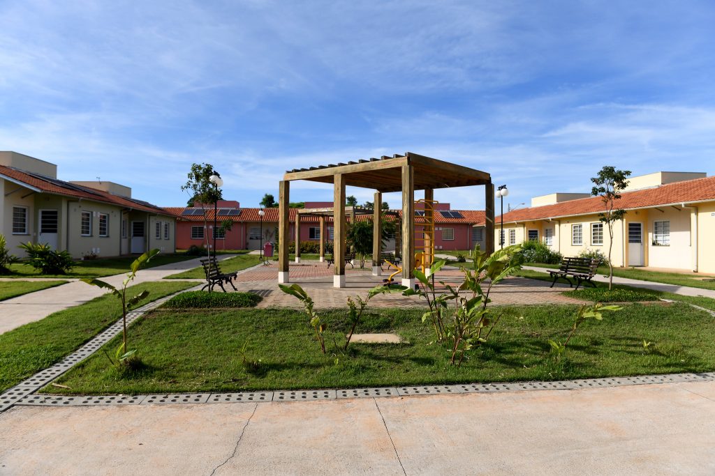 Vida Longa: SP beneficia 1,5 mil pessoas com mais de 800 unidades entregues e em implantação