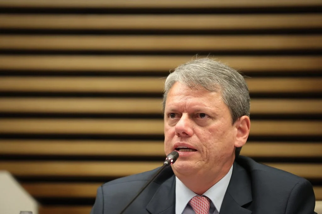 Tarcísio diz que não se lançaria à Presidência nem com apoio de Bolsonaro