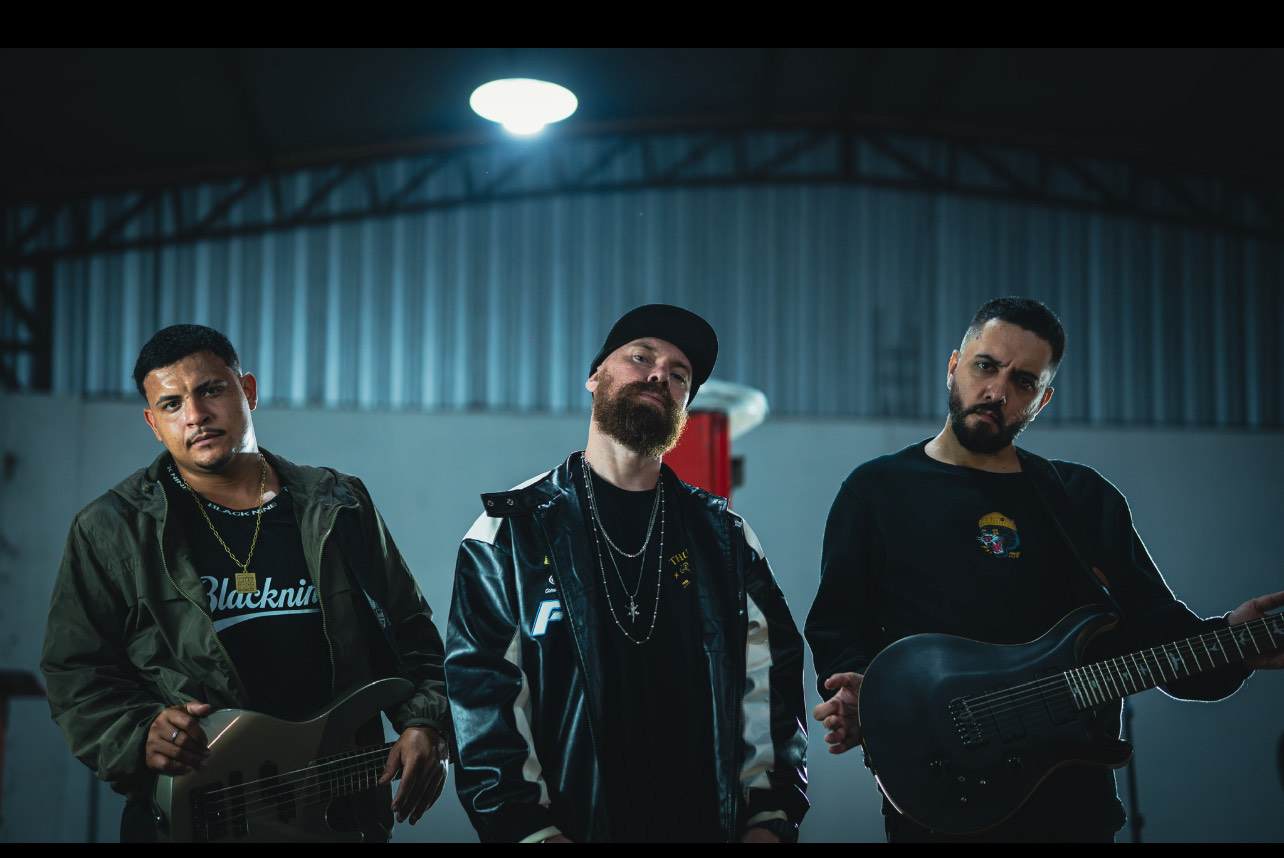 Beat Locks faz show gratuito em Camburi com clássico tributo ao Charlie Brown Jr
