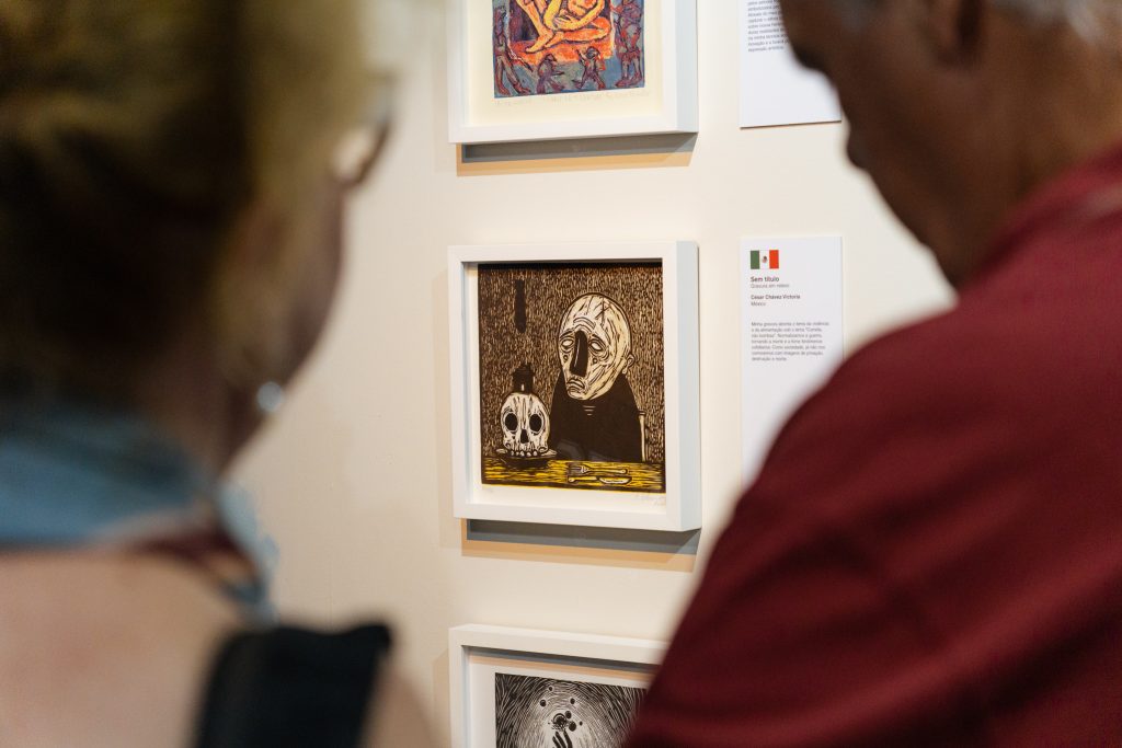 Exposição Internacional de Gravuras no Sesc Glória é prorrogada até 28 de fevereiro