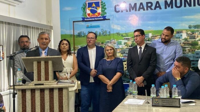 Foto em Presidente Kennedy expõe elo entre Marcelo Santos e deputado alvo de operação da PF