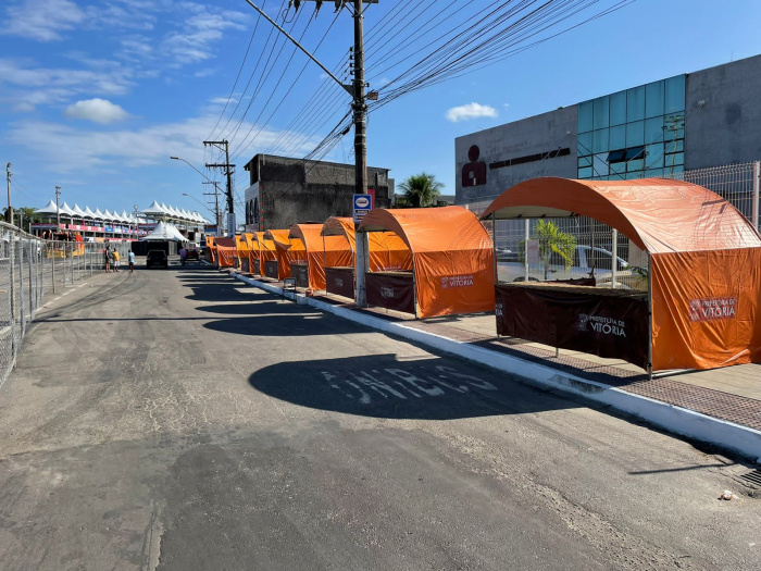 PMV pública edital de credenciamento de ambulantes e food trucks para o Carnaval 2026