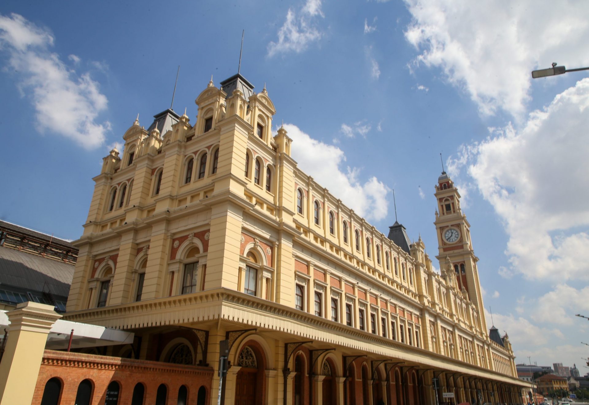 Previsão do tempo para quarta-feira (28), em SP: temperaturas elevadas e a sensação de abafamento