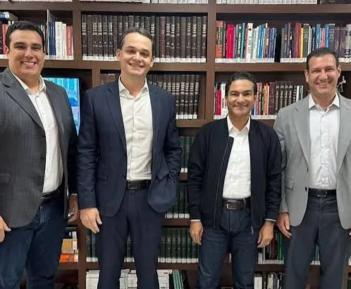 Erick pazolini marcos pereiroa roberto carneiro