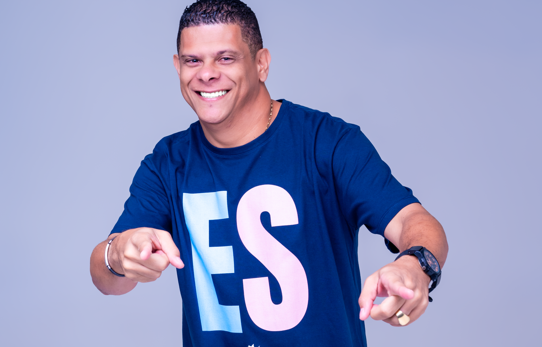 Emerson Xumbrega é o intérprete mais antigo em exercício no Carnaval de Vitória