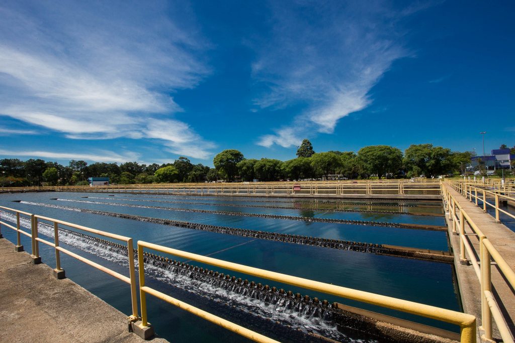 Governo de SP inicia 'Na Rota da Água' com mais de 1.100 entregas de frente de obras de água e saneamento