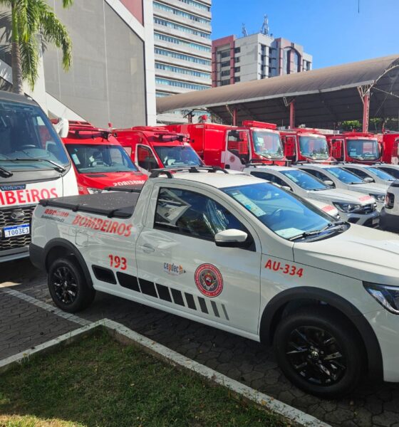 Governo do Estado entrega viaturas e equipamentos para Corpo de Bombeiros e Polícia Científica