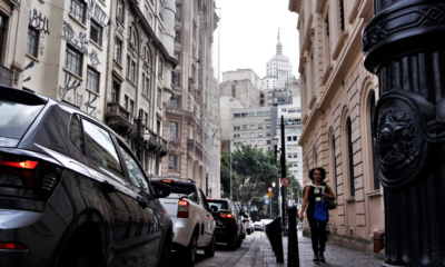 Quase 3,5 milhões de veículos já estão licenciados em SP