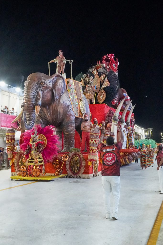 Unidos de Barreiros vence Série Ouro e garante presença no Grupo Especial