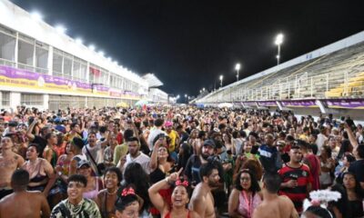 Vai passar o carnaval em Vitória? Veja a programação de blocos e desfile