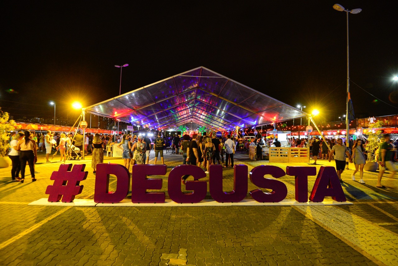 Degusta Beer celebra 10 anos e diversidade musical toma conta de edição comemorativa